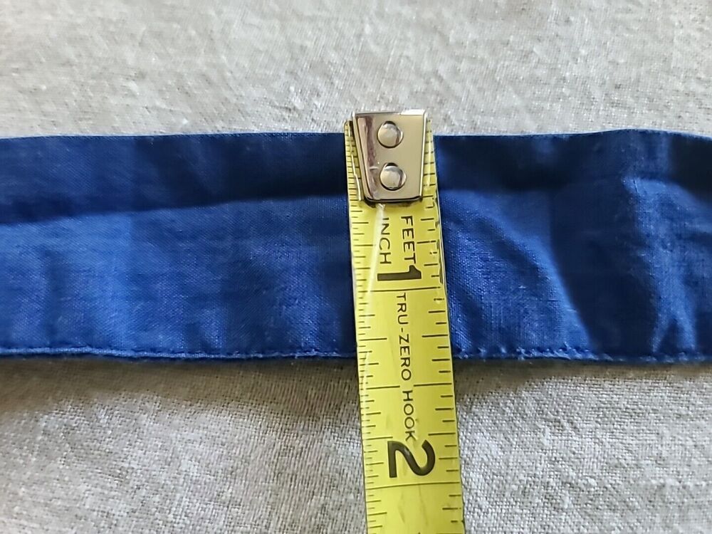 Peacock Apron With Ruffles - Picture 9 of 10